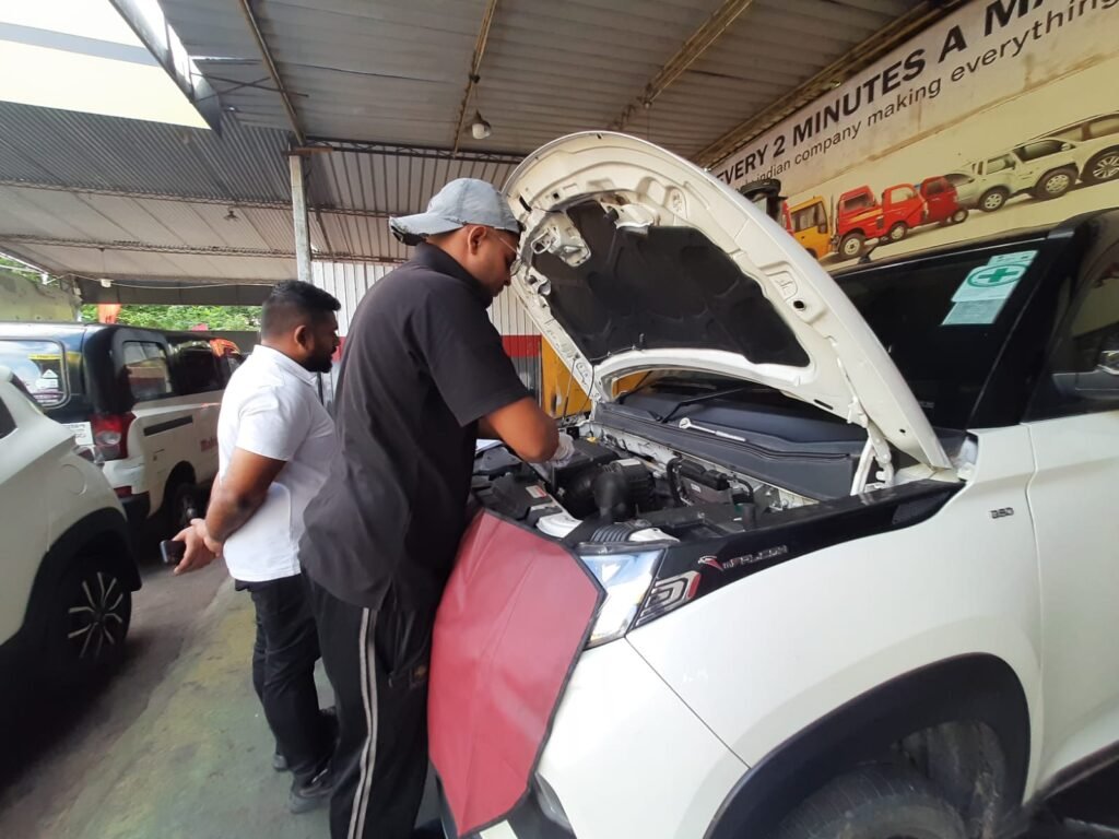 Ideal Motors Conducts Free Mahindra Service Campaign in Matara