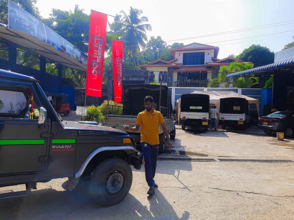 Ideal Motors Conducts Mahindra Service Campaign at SHABI Lanka Auto Service